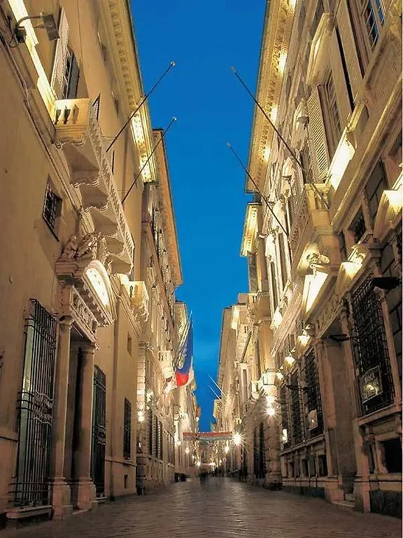 Loft In San Lorenzo Genua 0*,  Italien